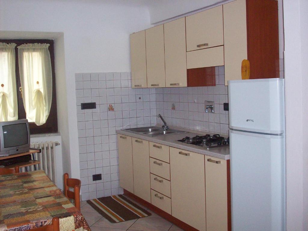 La Ghiacciaia Aparthotel Verzuolo Δωμάτιο φωτογραφία